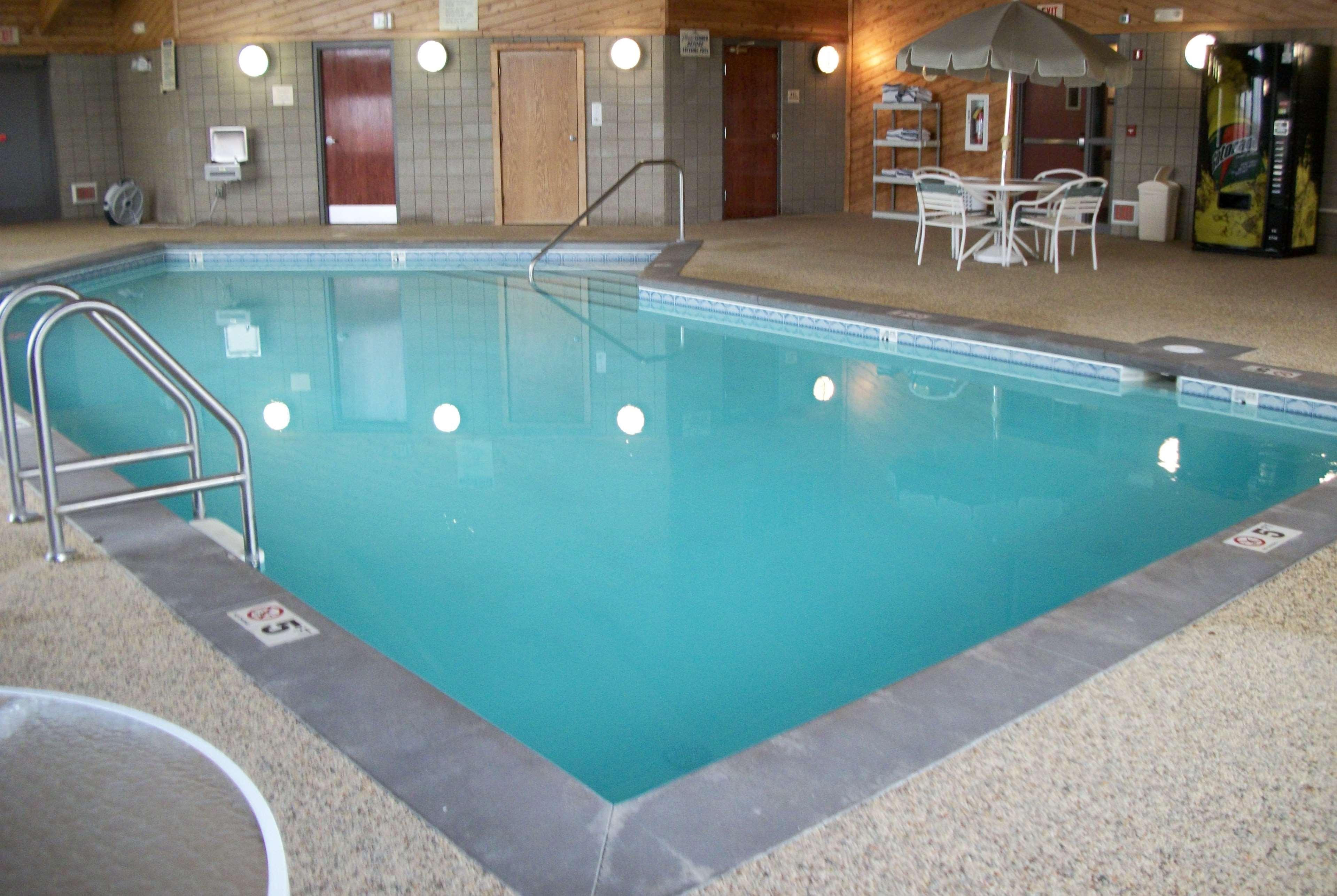Americinn By Wyndham Beulah Exterior foto